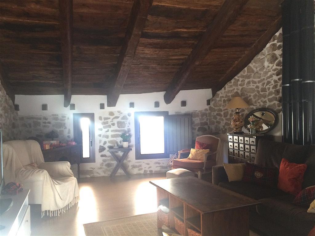 La Casita Del Castillo โมรา เด รูเบียรอส ภายนอก รูปภาพ